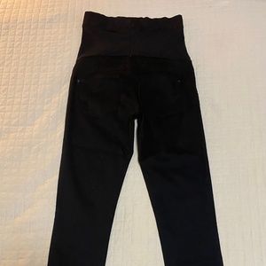 Maternity jeans - James jean.